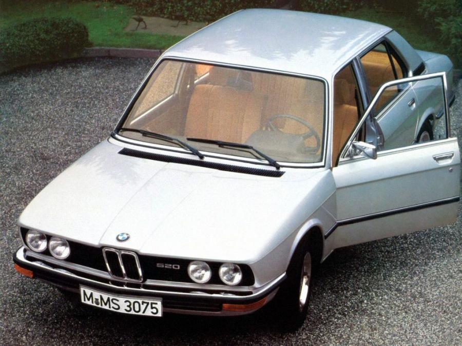  BMW 520 Sedan 1976 года  (фото 5 из 9)